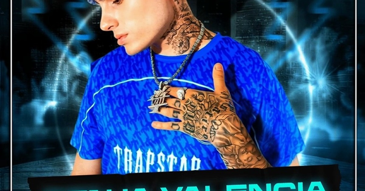 VIERNES 26 DICIEMBRE☀️ BENJA VALENCIA SHOW EN VIVO🎤🎶 ACCEDE A PRECIOS PREFERENCIALES EN BARRA 🥃🍹‼️INGRESO CON QR STOP 01 AM⚠️NOS RESERVAMOS EL DERECHO DE ADMISIÓN⚠️ 🚹🚺+18 AÑOS.