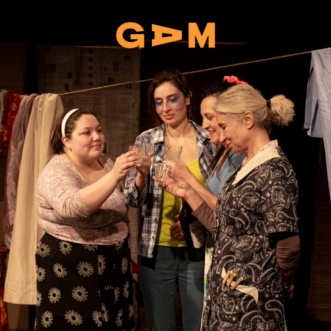 Tres Marías y una rosa