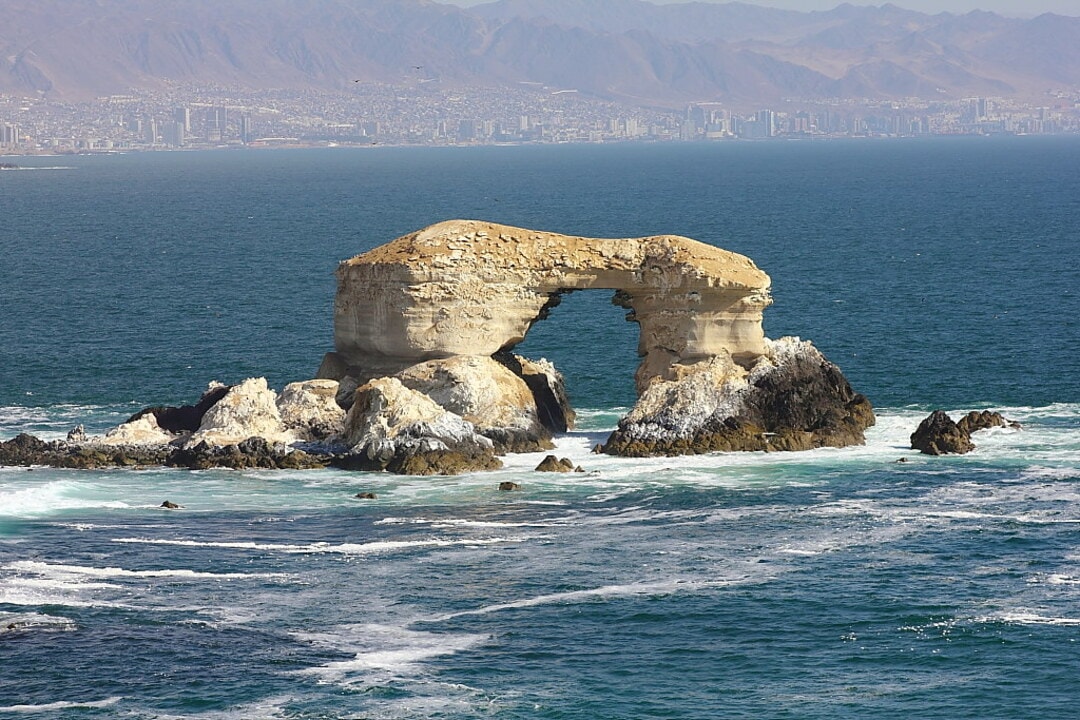 MONUMENTO NATURAL LA PORTADA