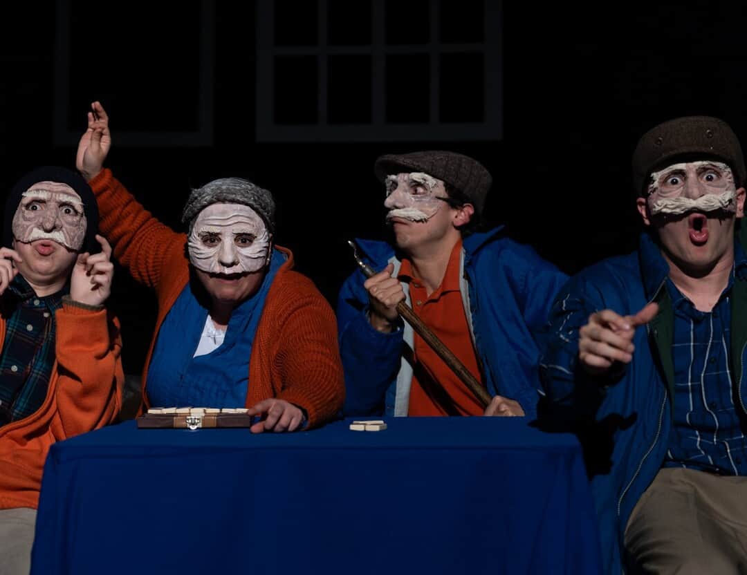 Cómo encontrar la salida de emergencia en un hogar de ancianos