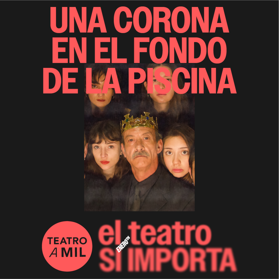 UNA CORONA EN EL FONDO DE LA PISCINA