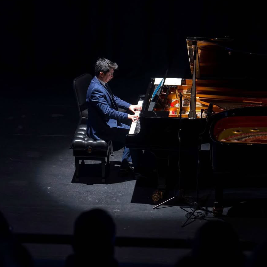 VIII Ciclo de piano / Concierto 4